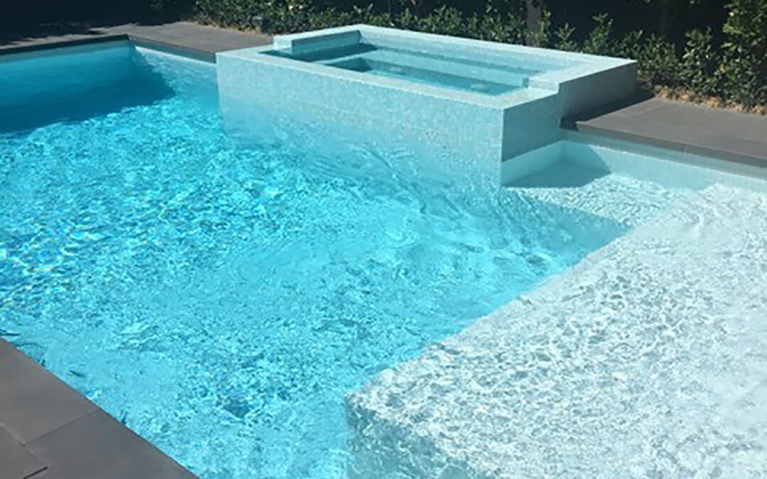 Pool and Spa Combination Luxury