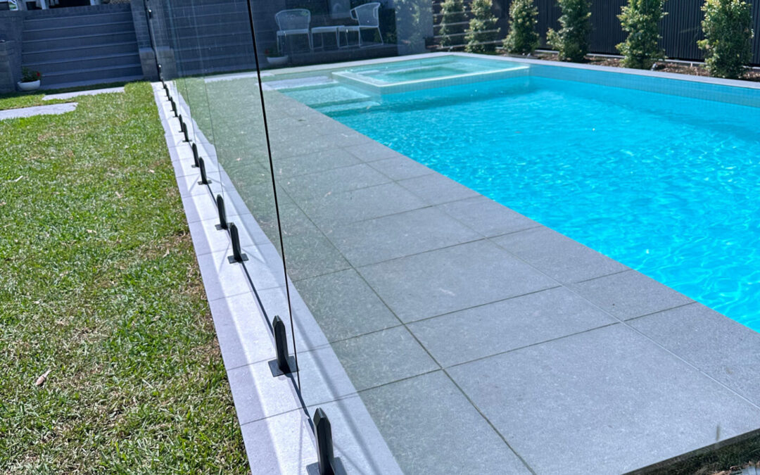 Pool and Spa Combination Resort Living