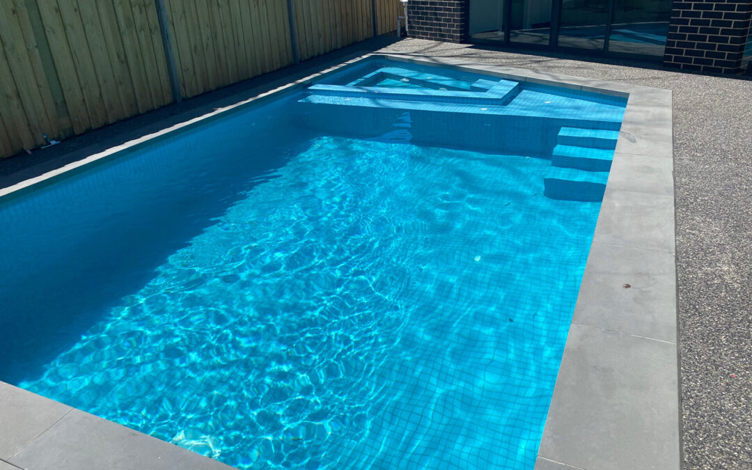 Pool and Spa Combination Elegance