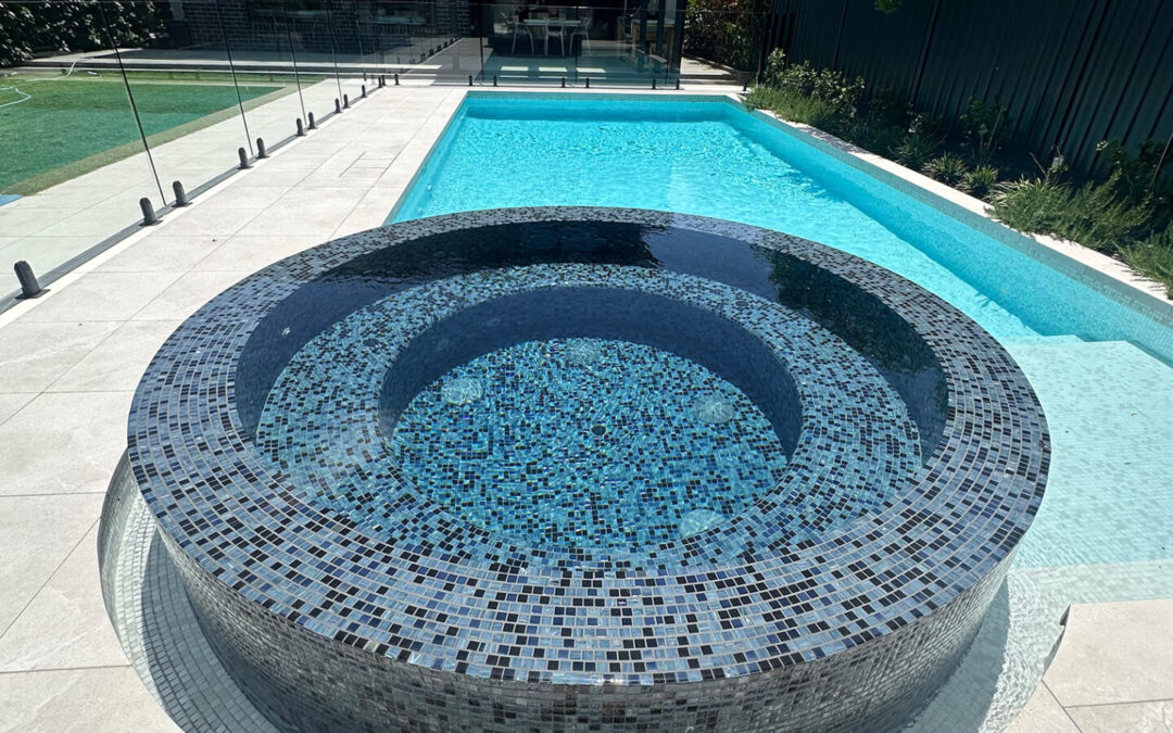 Pool and Round Spa Combinations Malvern