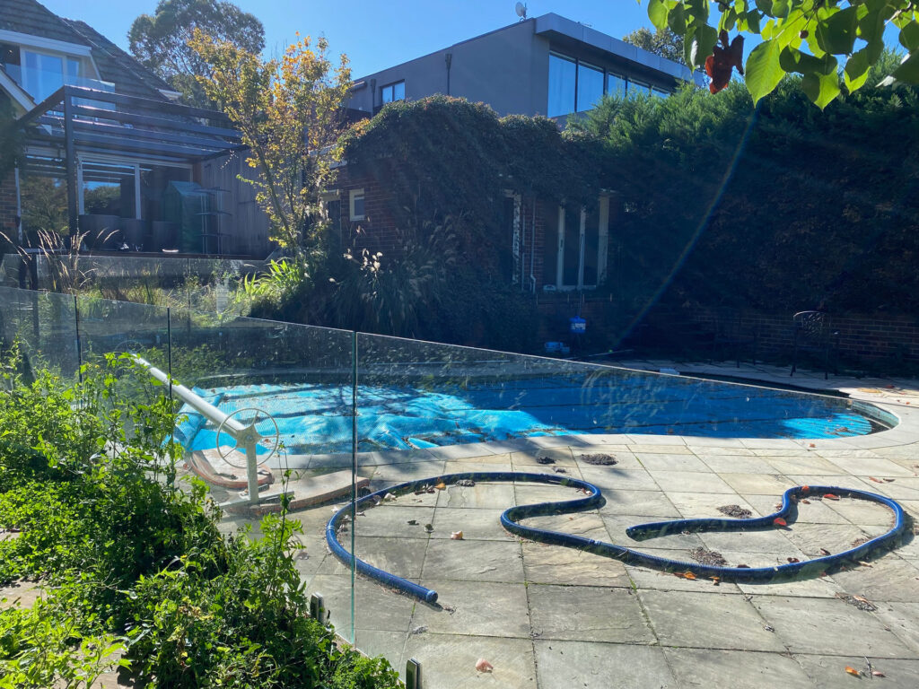Ivanhoe East Site Venetian Pools Project Remove Existing Pool and Construct New Swimming Pool and Spa