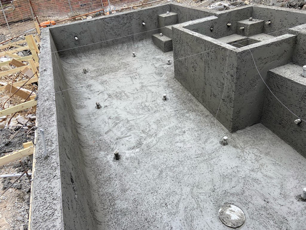 Ivanhoe East Site Venetian Pools Project Remove Existing Pool and Construct New Swimming Pool and Spa